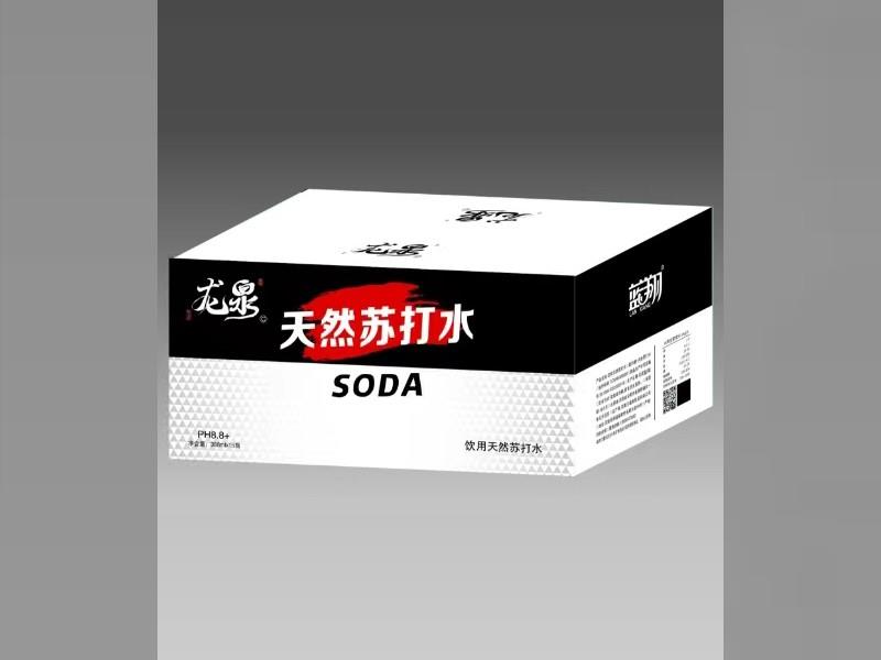 蓝翔龙泉饮用天然苏打水